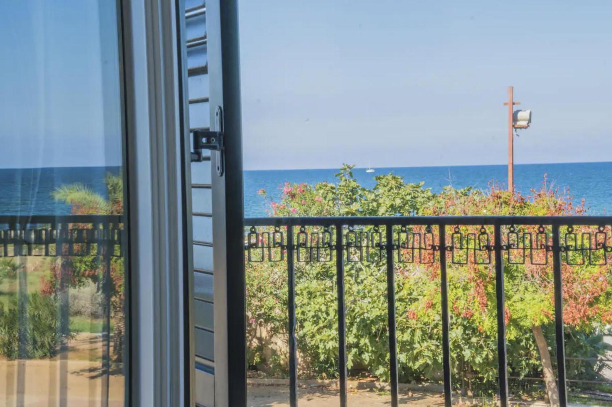 Апартаменты Casa Gelsomino Pool&Seaview Палермо Экстерьер фото